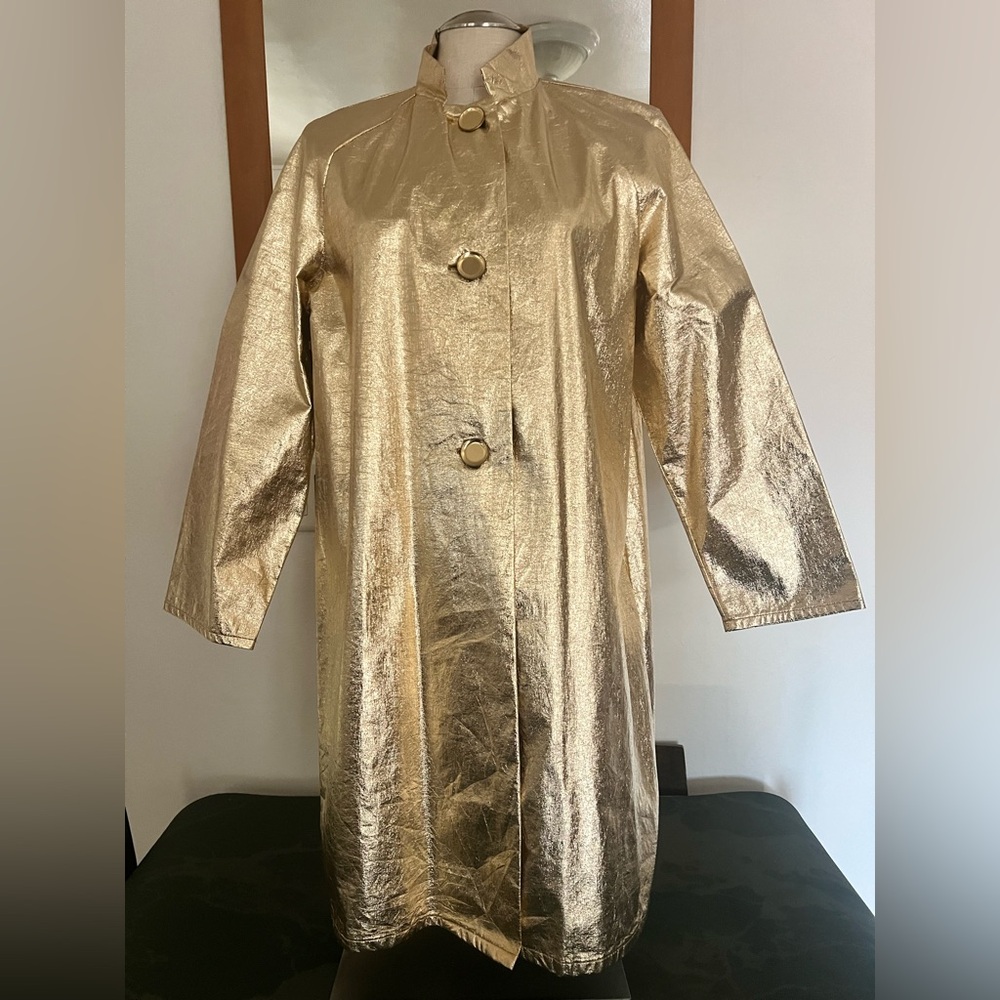 Gold Women's Vintage Rain ☔️ Coat